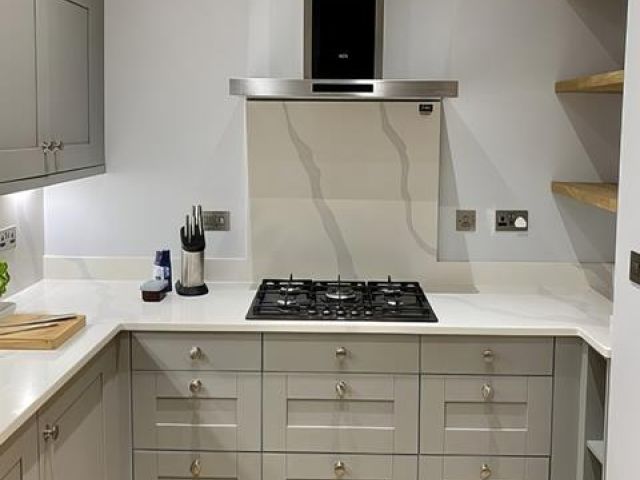 hand-painted-kitchen-unit-3-kireth-ai